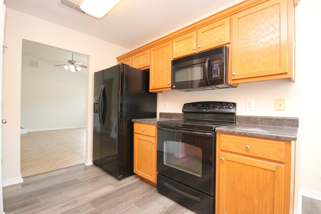Building Photo - Updated 3BR/2BA Brick Home in Ashley Place...