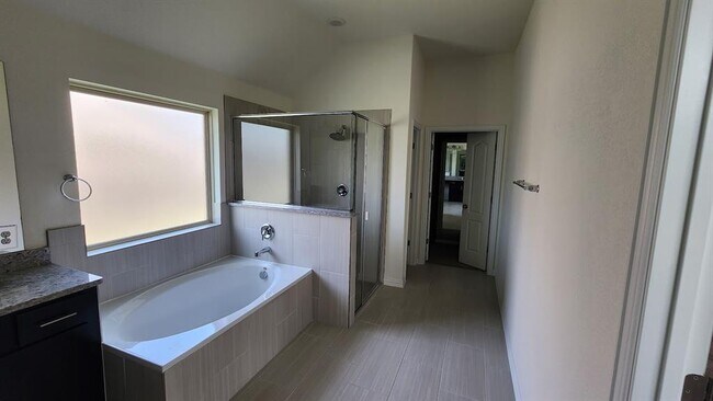 Building Photo - 294 Biscayne Bay Bend