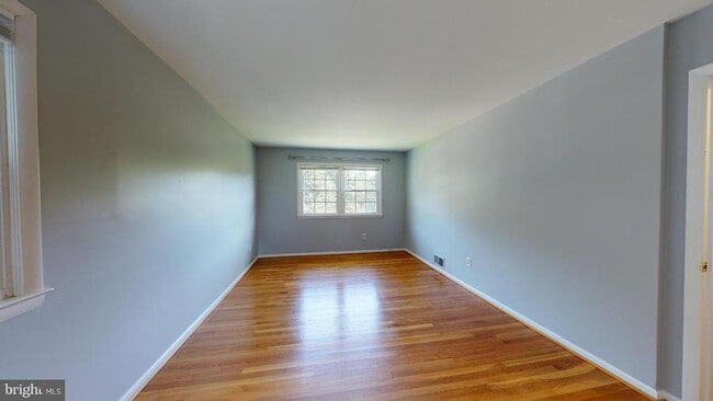 Building Photo - 2527 Bull Run Ct