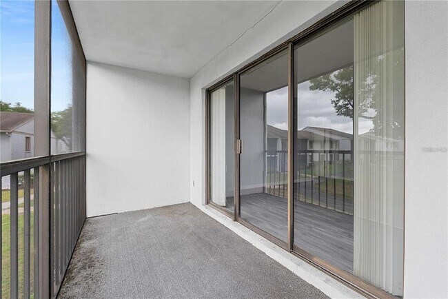 Building Photo - 8203 Sun Spring Cir