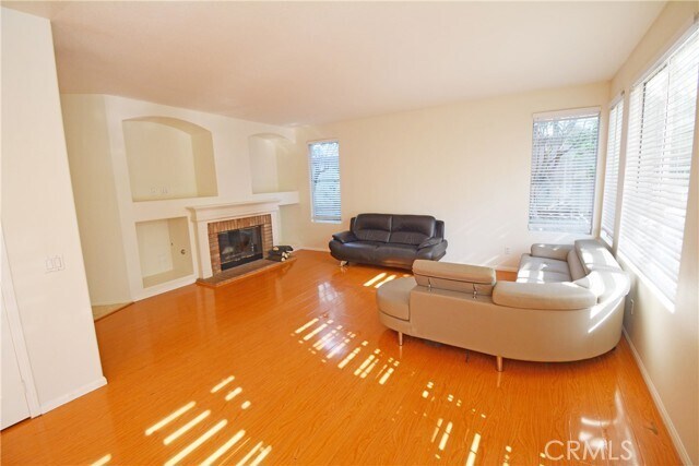 Building Photo - 1528 Rancho Hills Dr