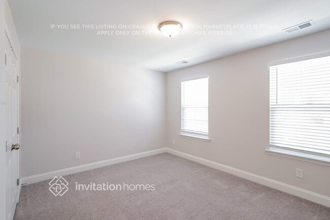 Building Photo - 263 Telavera Dr