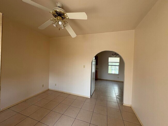 Building Photo - 4419 Springfield Ave