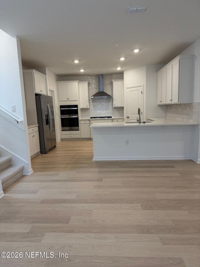 Building Photo - 624 Farmfield Dr