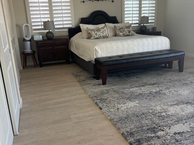 Building Photo - 74361 Zircon Cir E