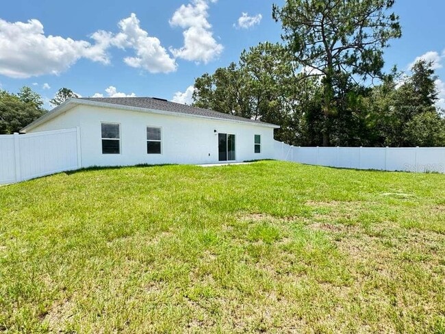 Building Photo - 15096 SW 51st Ave