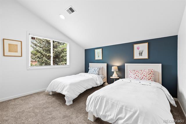 Building Photo - 1065 S Race St