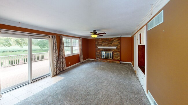 Building Photo - 2 Story, Canfield Home for Rent! South Ran...