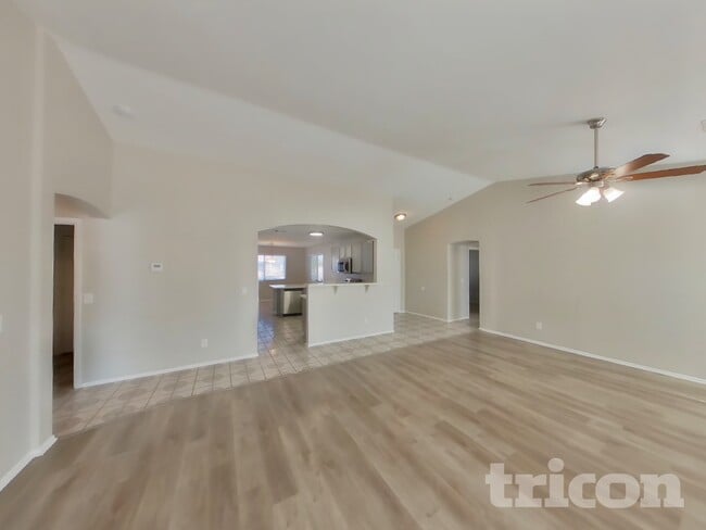 Building Photo - 8605 West Campbell Ave