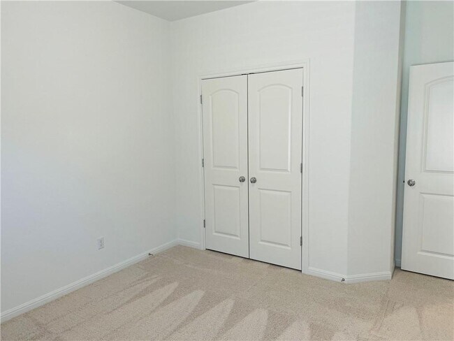 Building Photo - 2605 Bantry Rd