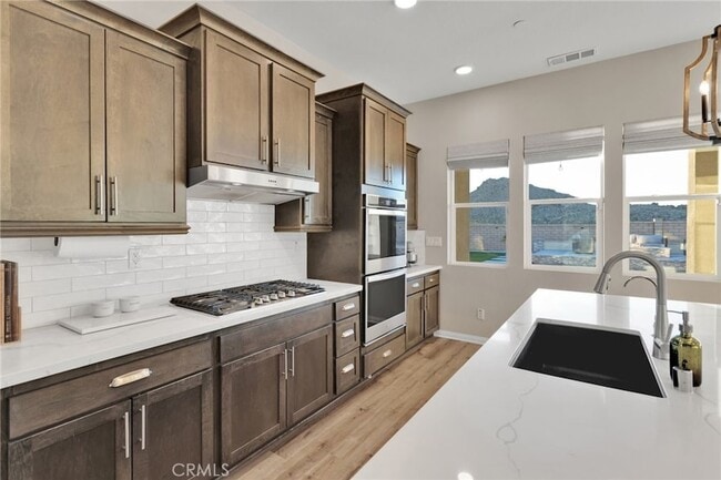 Building Photo - 17066 Takipi Rd