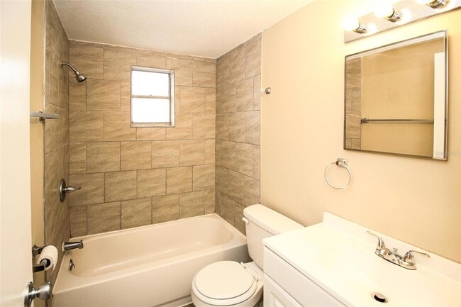 Building Photo - 2037 Calusa Trail