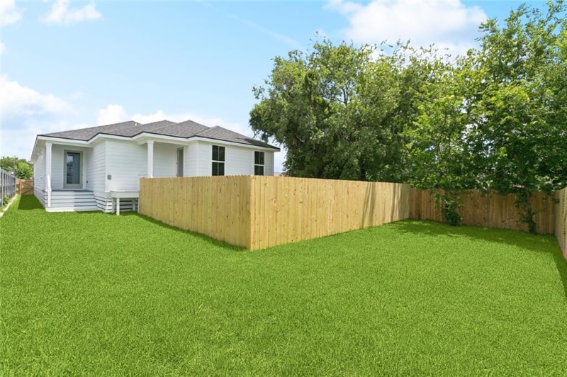 Building Photo - 1222 St Denis St