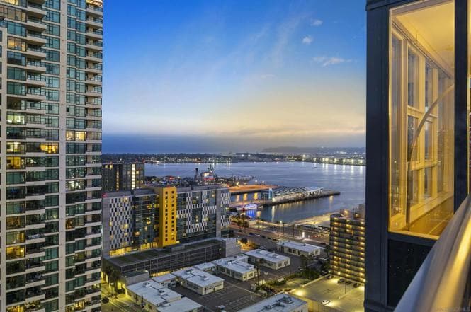 Bay View - 1325 Pacific Hwy