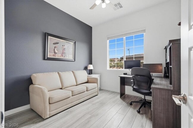 Building Photo - 246 Tallis Hills Ave