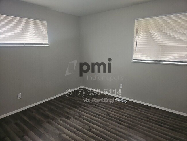 Building Photo - 4138 N Irvington Ave