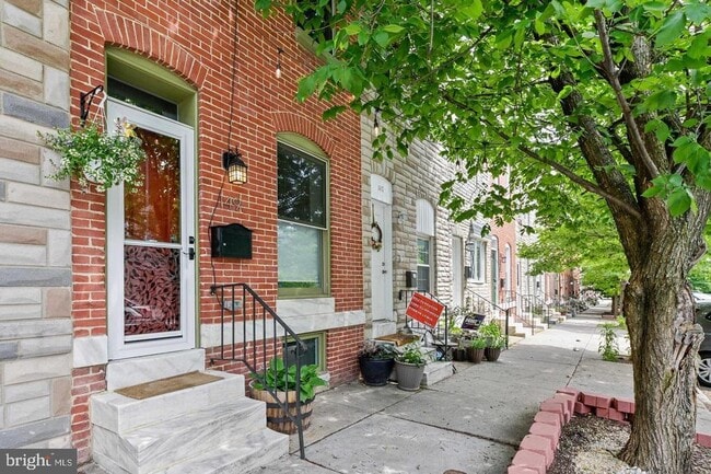 Building Photo - 149 N Potomac St