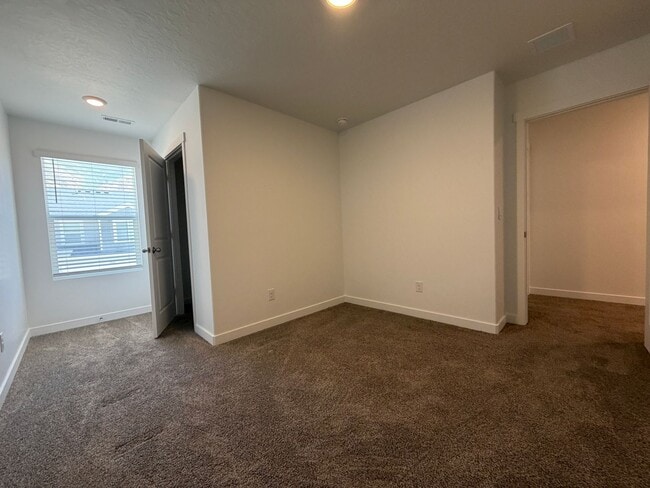 Building Photo - 1378 S 3640 E