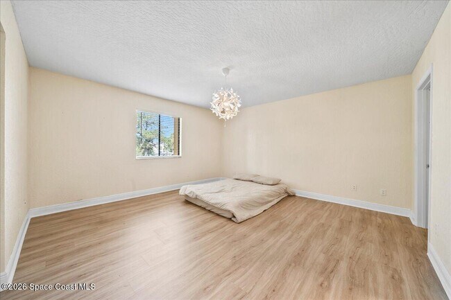 Building Photo - 2190 Forest Knoll Dr NE