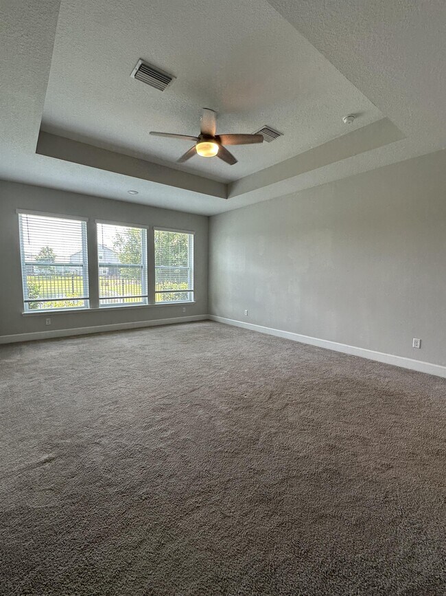 Building Photo - 24 Woodsong Ln