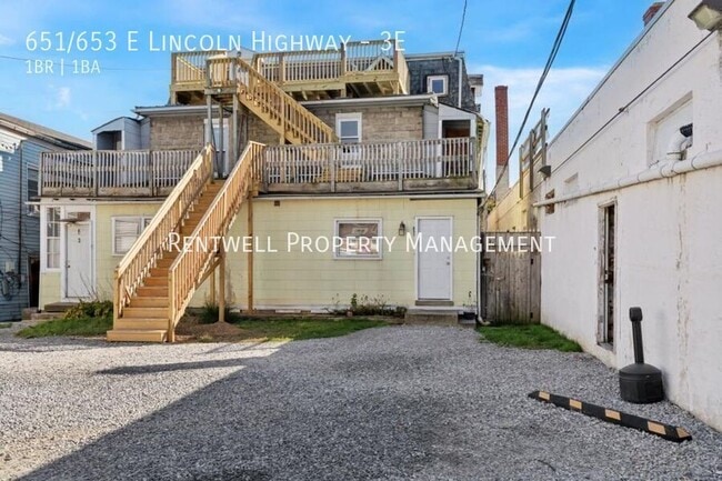 Building Photo - 651/653 E Lincoln Highway-3E