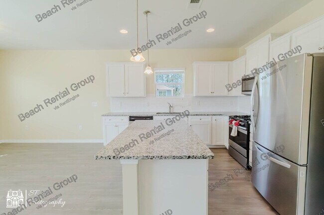 Building Photo - 3500 Cornflower Wy