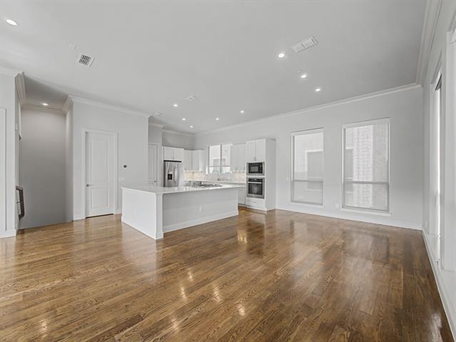 Building Photo - 101 Decker Ct