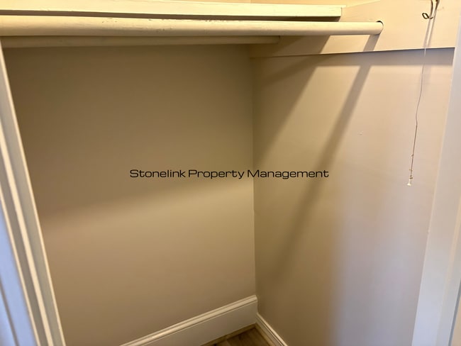 Building Photo - 66 Hamlet Ave