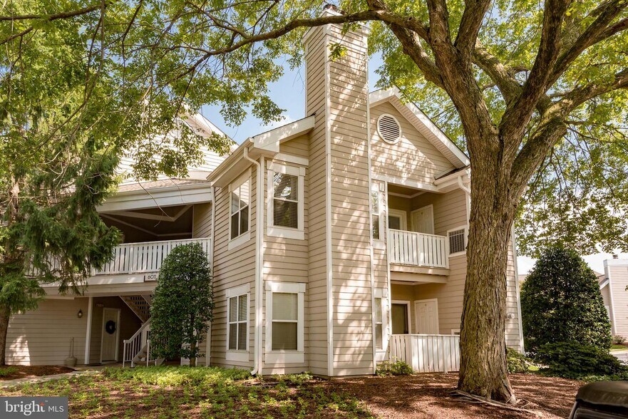 Primary Photo - 6011 Rosebud Ln