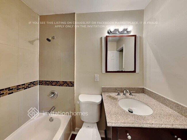 Building Photo - 1309 Tyrone Blvd N