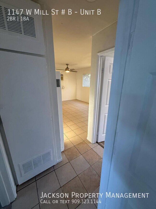 Building Photo - 1147 W Mill St