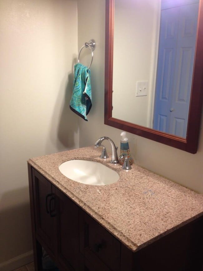 Building Photo - Premium Renovation Inside a Wonderfully Sp...
