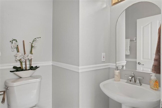 Building Photo - 1427 Harbour Walk Dr