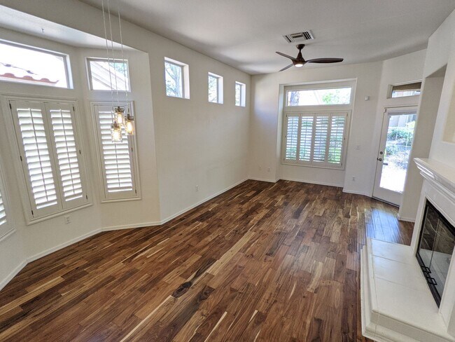 Building Photo - 9361 Fresh Spring Dr