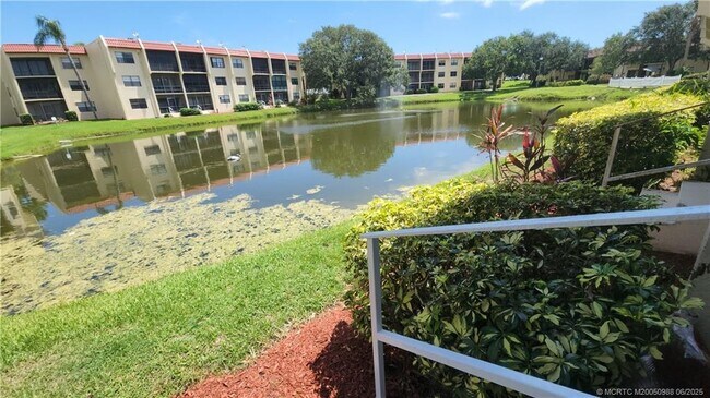 Building Photo - 2050 Oleander Blvd
