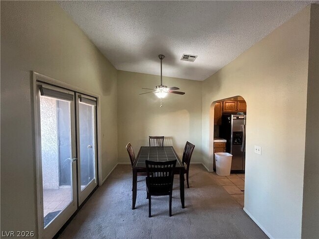 Building Photo - 1751 E Reno Ave