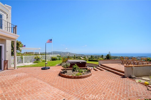 Building Photo - 507 Via Florida