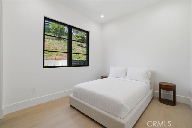 Building Photo - 33201 Cuthbert Rd