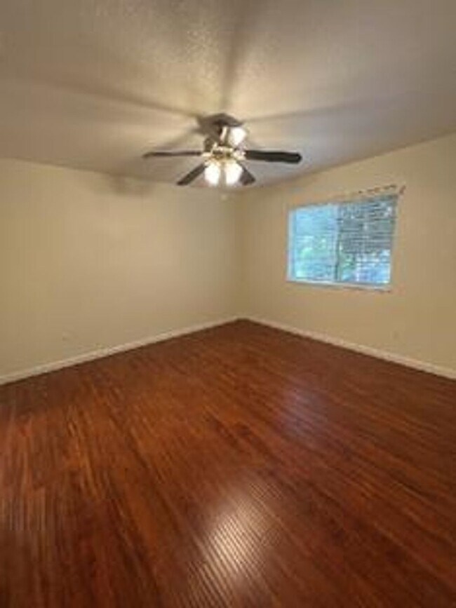Building Photo - COMING SOON...TRINITY RIVER CONDO - 2 BR/2BA