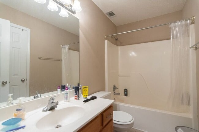 Building Photo - 1325 Cedar Shoals Dr