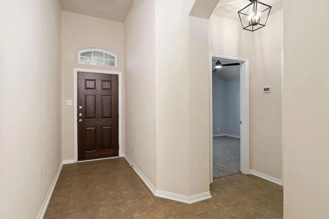 Building Photo - 16007 David Hill Ln