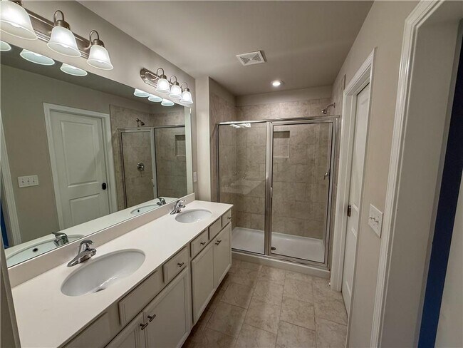 Building Photo - 2452 Coosa Vly