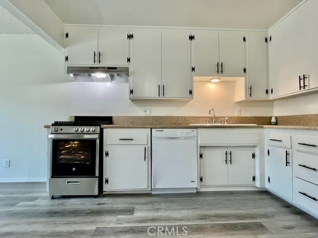 Building Photo - 7722 Cypress Dr