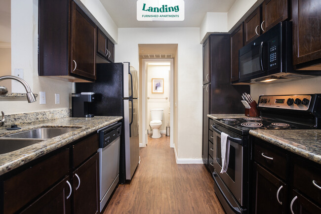 Building Photo - 7777 Greenbriar Dr