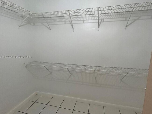 Building Photo - 4531 SW 146th Ct