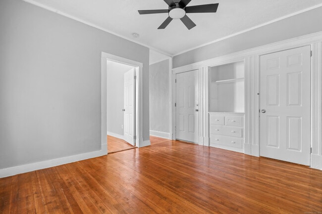 Primary Photo - 202 Mather St