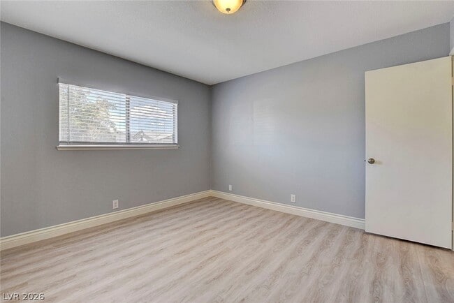 Building Photo - 1829 Runningbear Dr