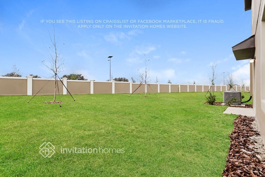 Building Photo - 11028 Radiant Shr Lp