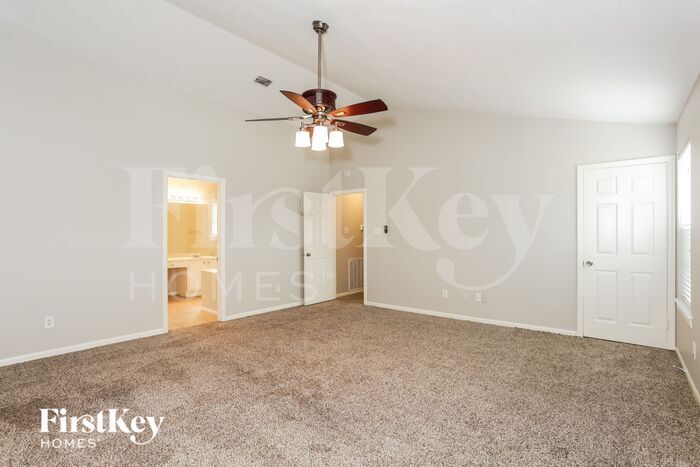 Building Photo - 2345 Kildeer Trail