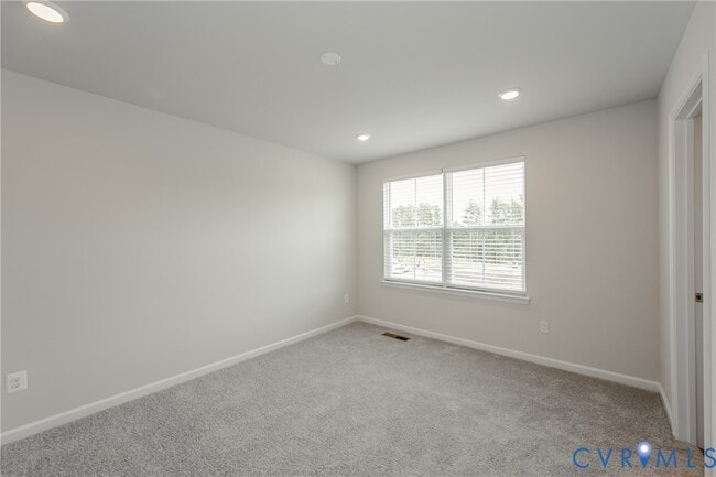 Building Photo - 8757 Whitman Dr